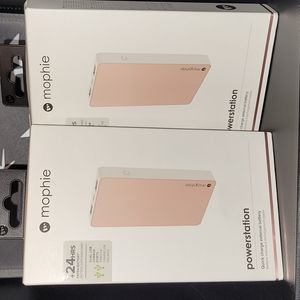 2x 6000mah Mophie Powerstations